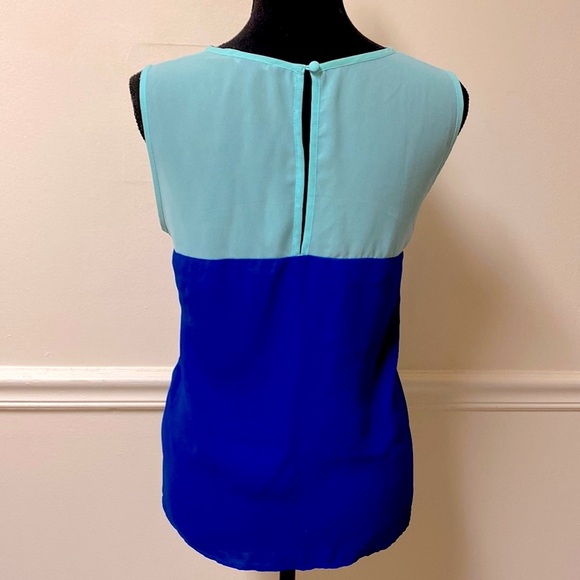 Forever 21 NWOT Blue Colorblock Sleeveless Top - Picture 10 of 11